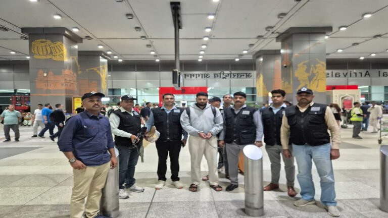 हरियाणा STF की बड़ी कार्रवाई: थाईलैंड से डिपोर्ट कर भारत लाया गया मोस्ट वांटेड गैंगस्टर साहिल चौहान